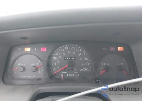 2005 Mercury Grand Marquis Ls/Lse from USA, damaged, VIN 2MEFM75W55X657243